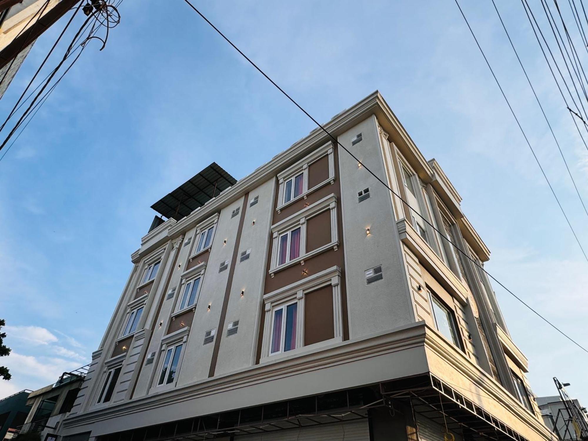 Hotel Rudhav Palace Ujjain Exterior photo